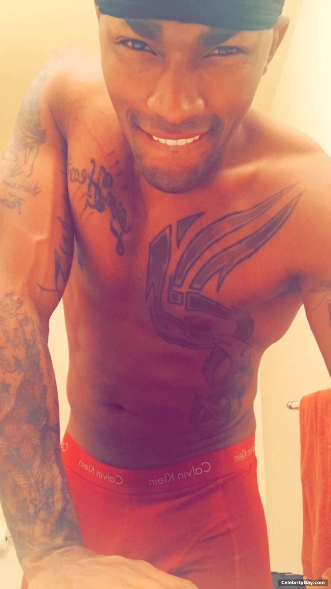 Nude Keith Carlos pictures for all of you to enjoy. 