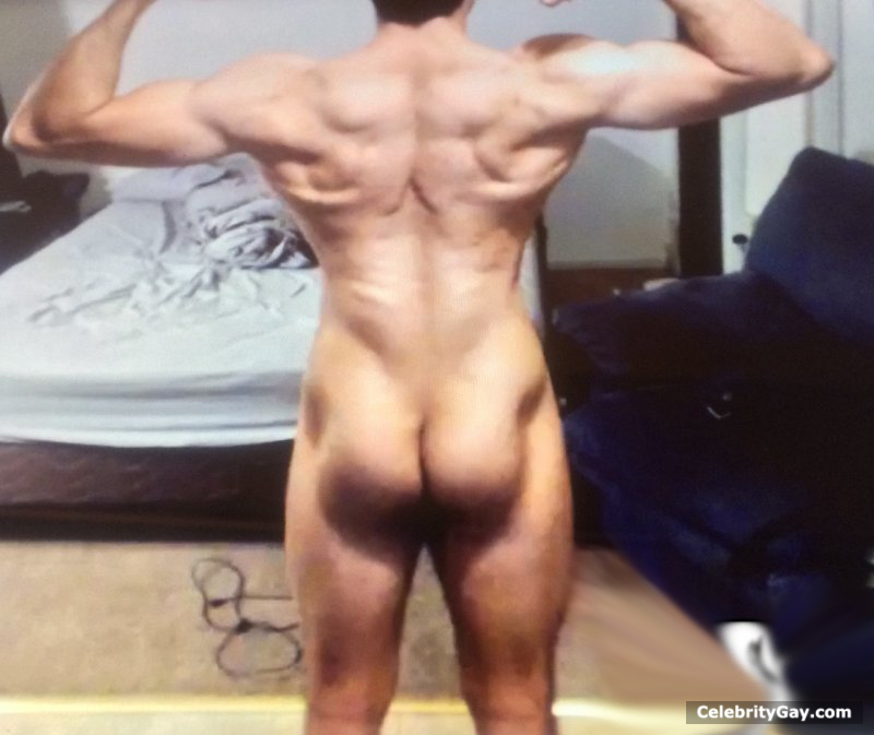 Nude Steve Grand pics. 