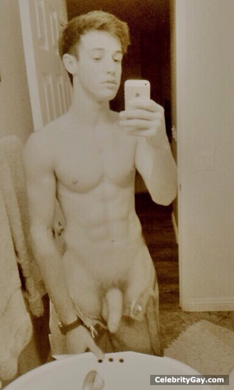Cameron Dallas Naked (10 Photos) .