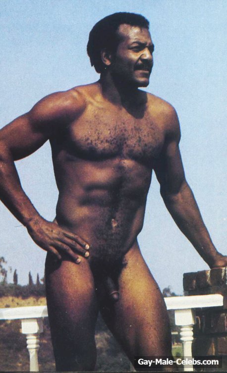 Jim Brown Nude (7 Photos) .