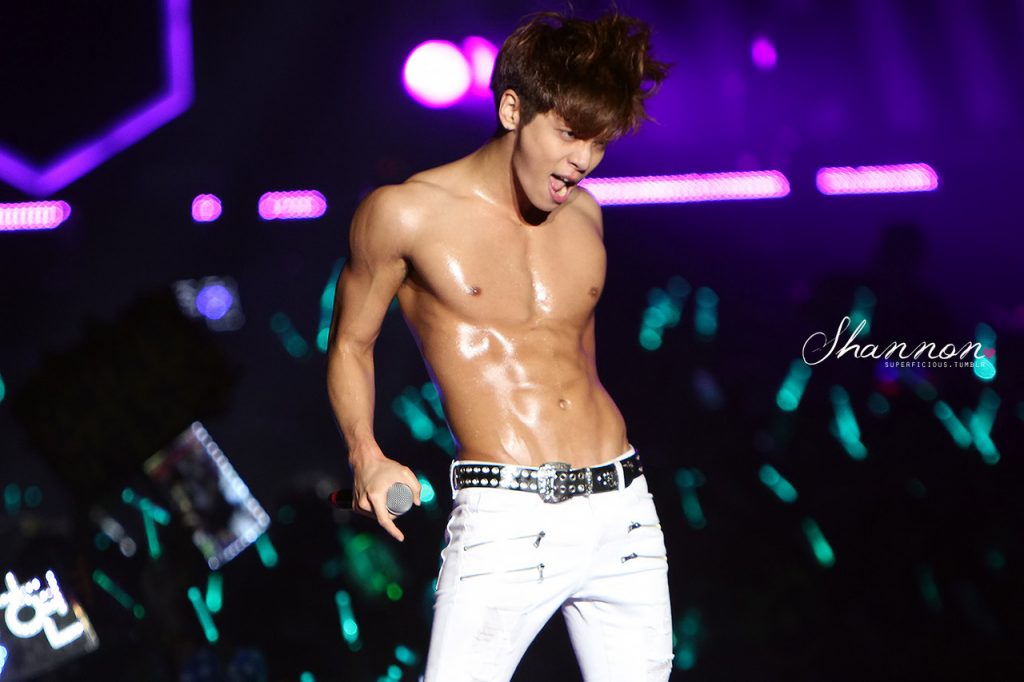 Jonghyun Shirtless – The Male Fappening