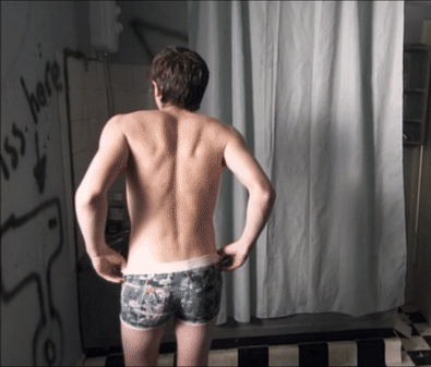 Naked Joe Dempsie pictures in high quality. 