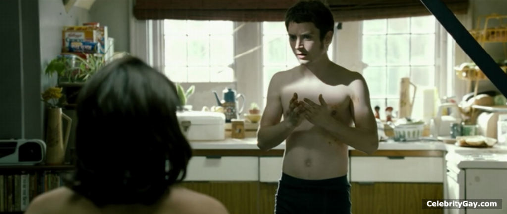 Elijah Wood Nude (48 Photos) .