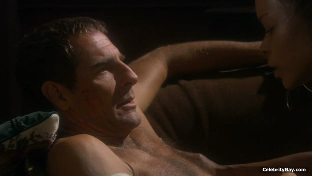 A collection of sexy Scott Bakula pictures. 