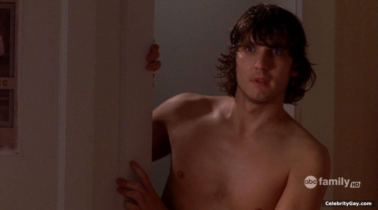 Naked Scott Michael pictures in high quality. 