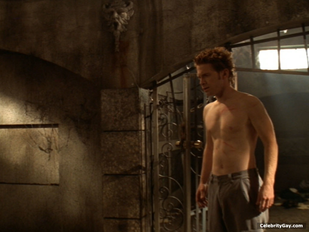 Seth Green naked picture compilation. 