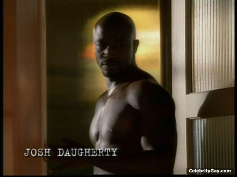 Naked Taye Diggs pictures + various shirtless scenes. 