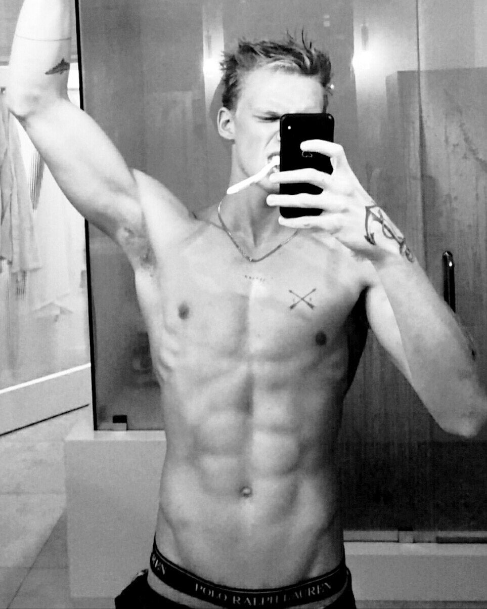 Cody Simpson Shirtless Photo The Male Fappening