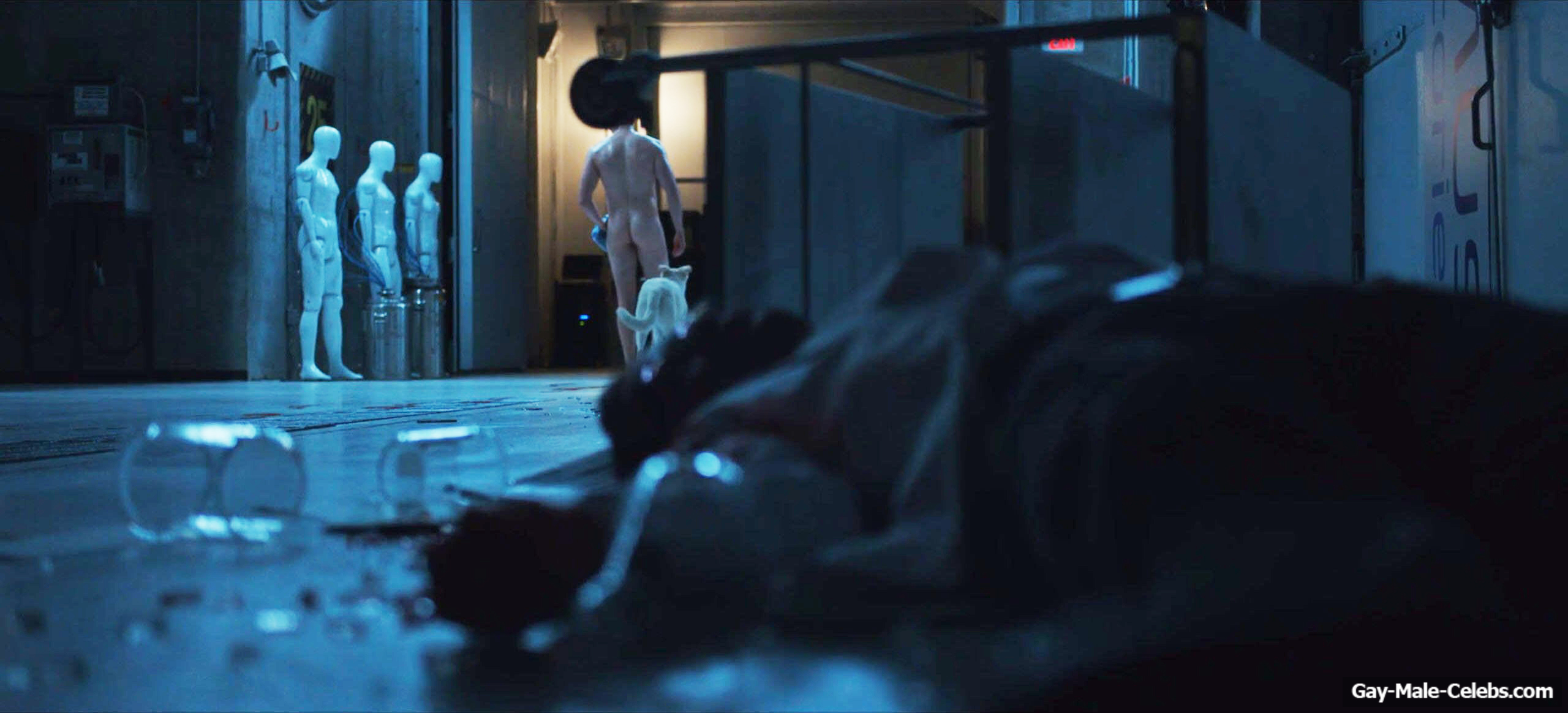 Joshua Orpin naked scene from Titans. 