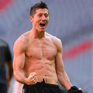 Robert Lewandowski Shirtless Photos The Male Fappening