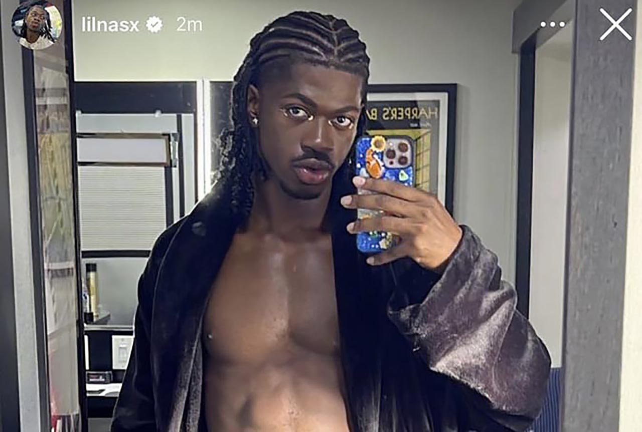 Lil Nas X takes a selfie to show off his big bulge