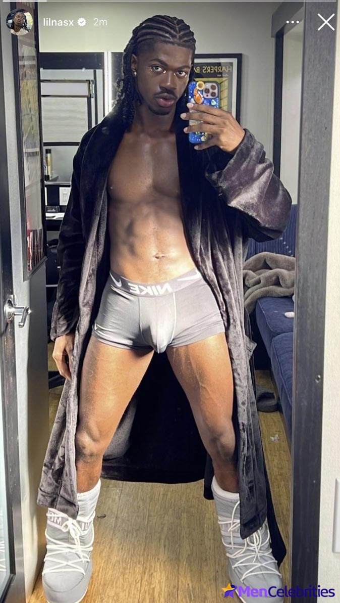Lil Nas X takes a selfie to show off his big bulge