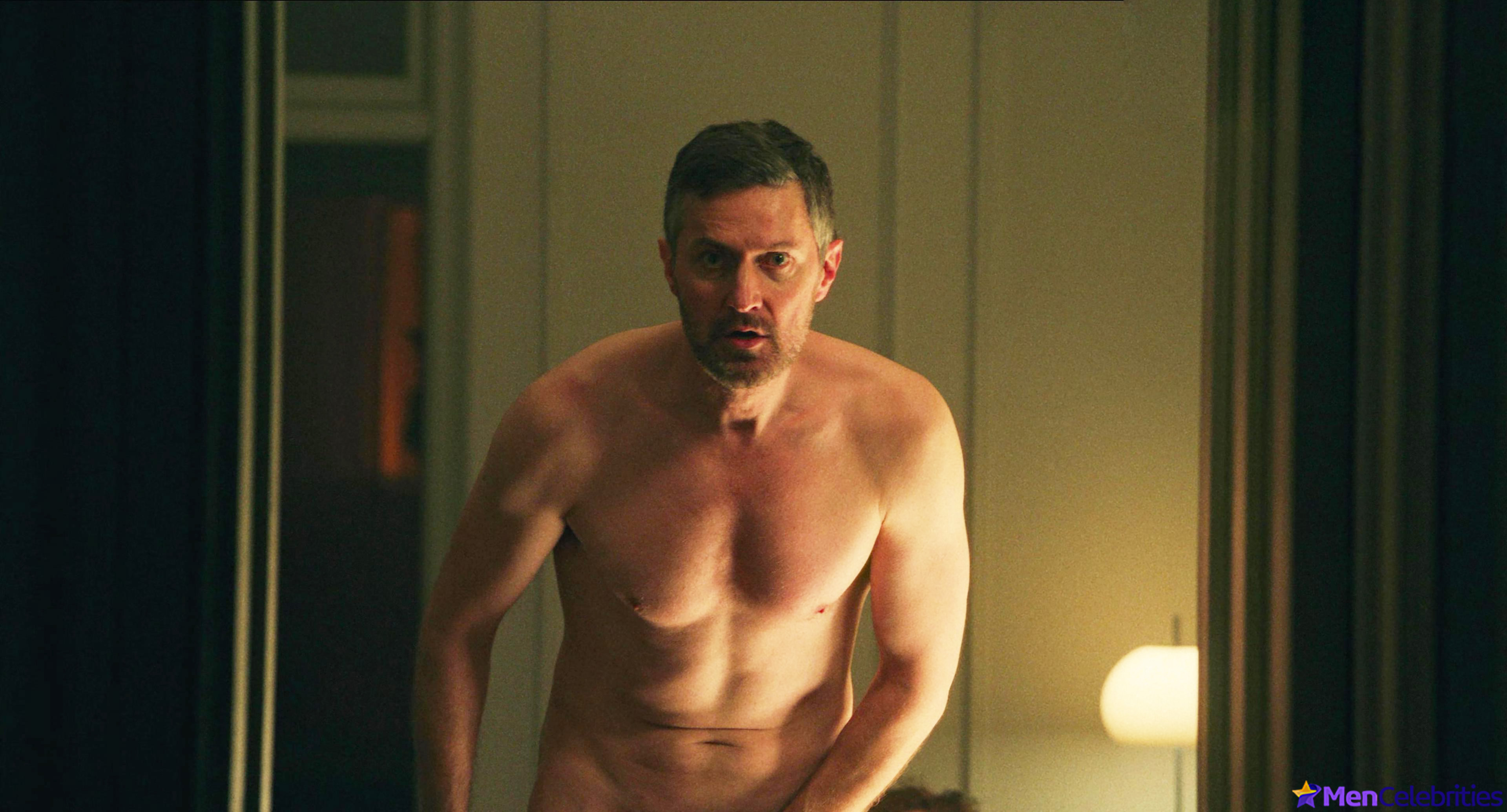 Richard Armitage speaks candidly about the frontal nude scene in Obsession  – The Male Fappening