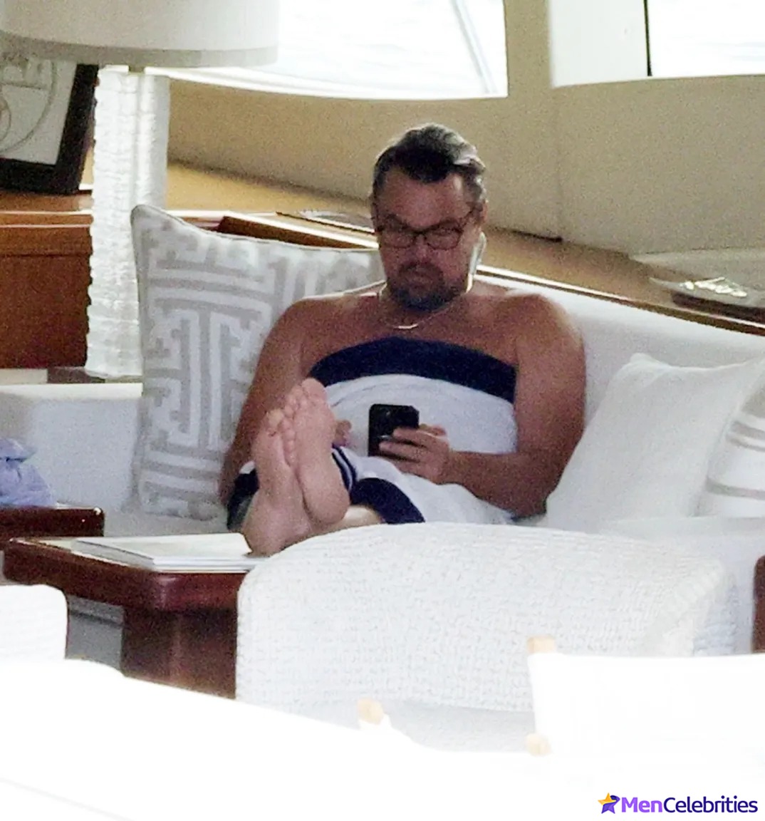 Leonardo DiCaprio enjoys a family vacation on a yacht