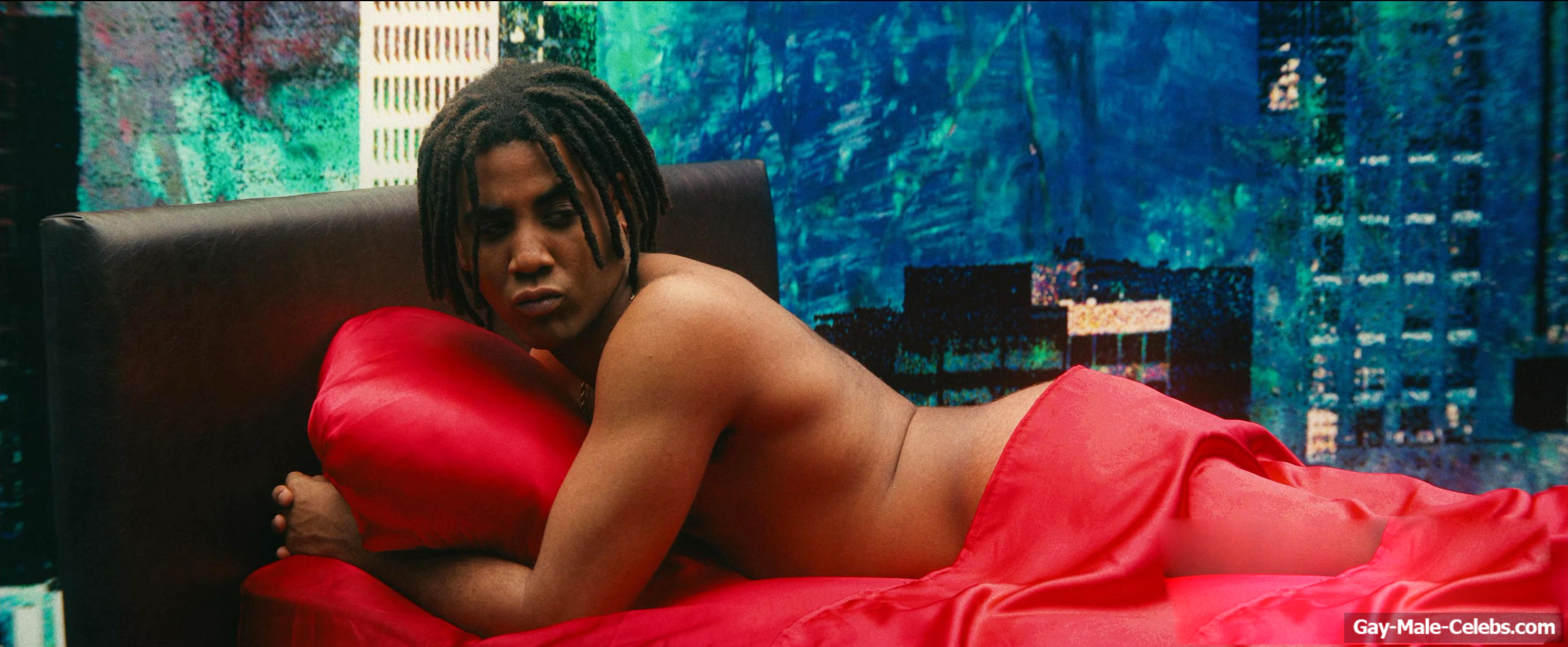 Jharrel Jerome Nude And Gay Scenes Collection