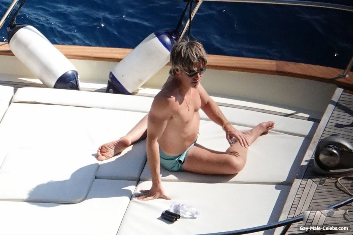 Chris Pine Shirtless And Sexy On A Yacht