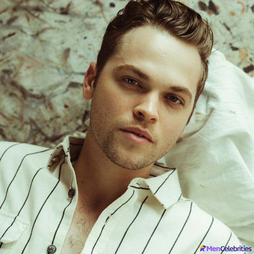 Alexander Calvert Nude Penis And Erotic Collection