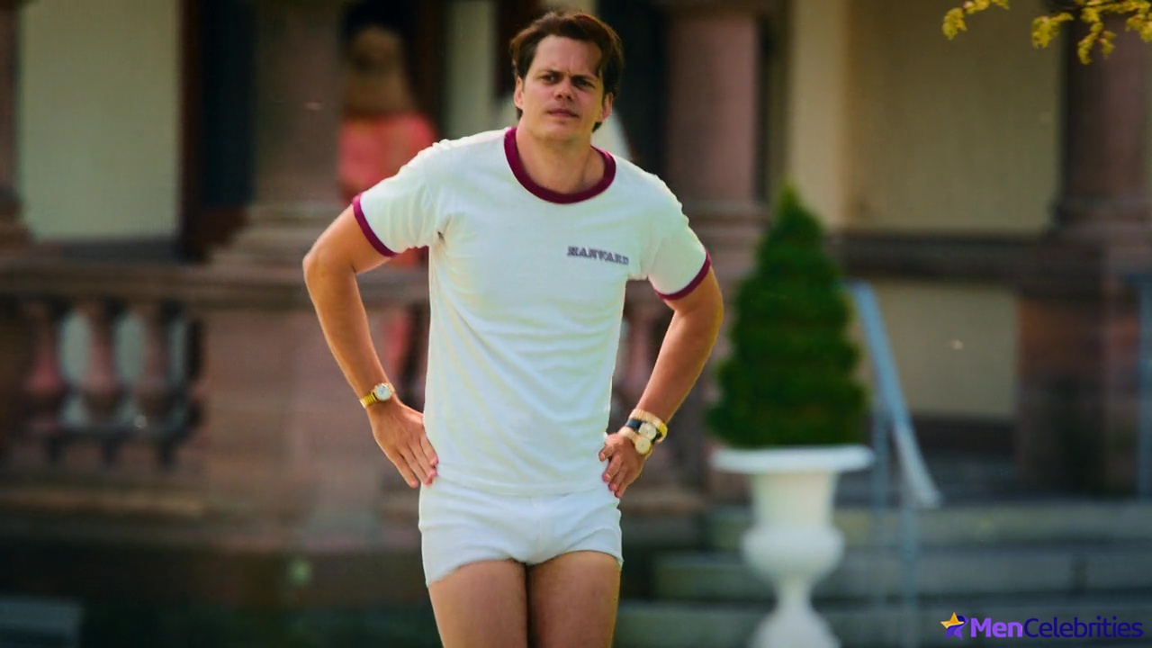Bill Skarsgård Nude Frontal And Sex Actions Collection