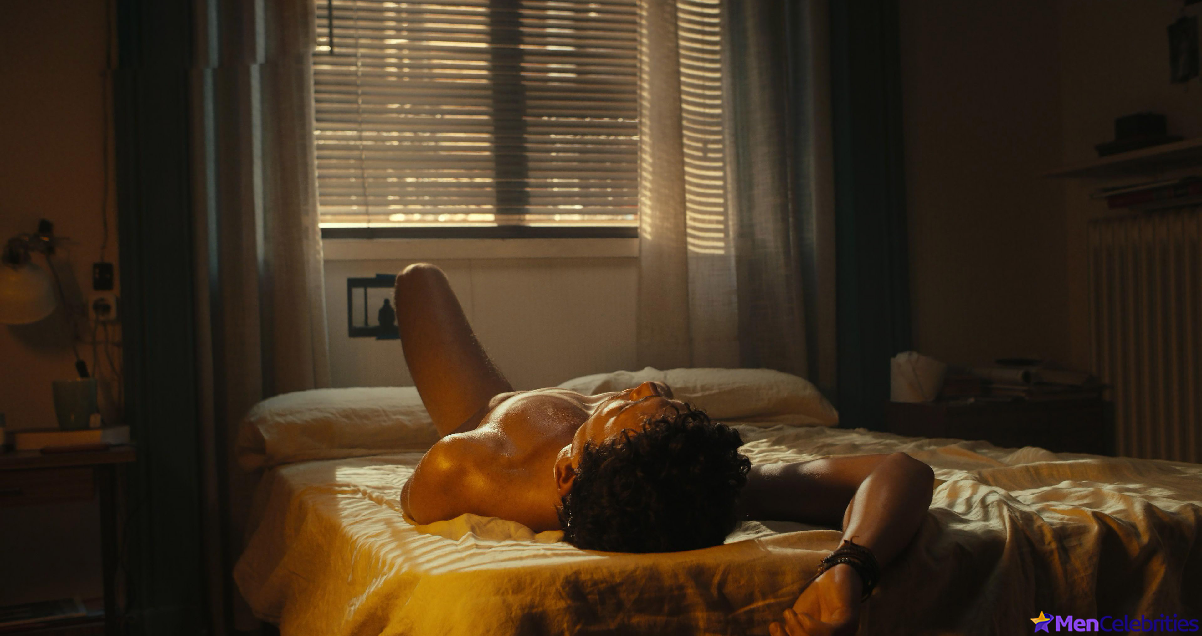 Jaime Lorente Nude And Gay Sex Scenes