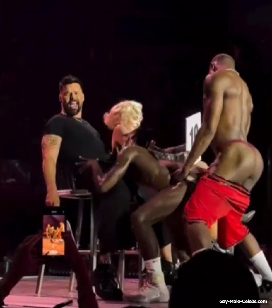Ricky Martin Erect Penis Oops Public Moment