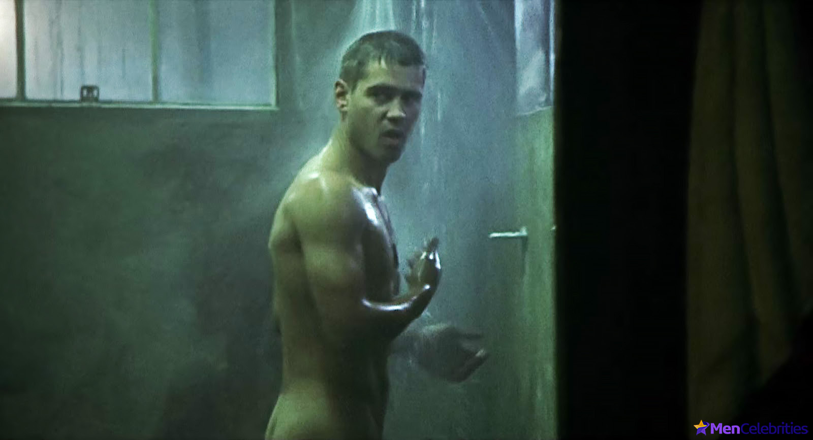 Colin Farrell nude shower