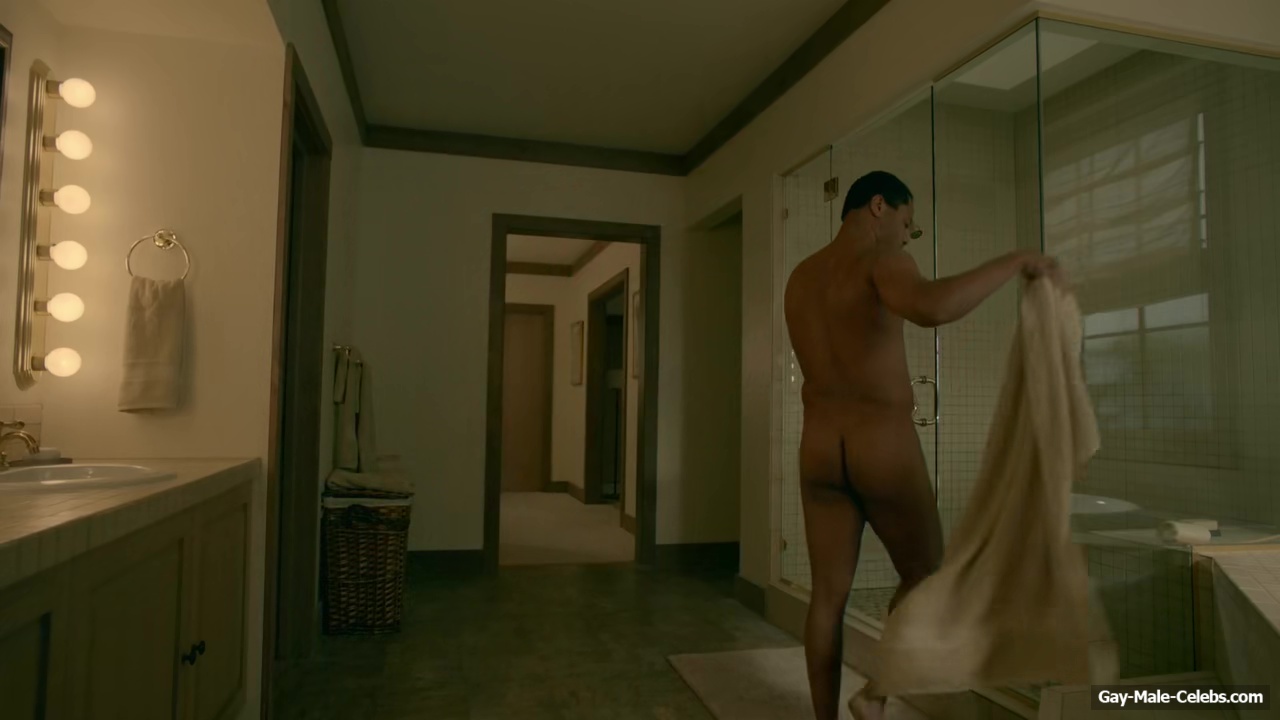 Cuba Gooding Jr. Nude Shower Scenes