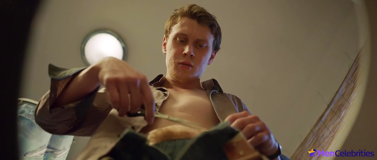 George MacKay Frontal Nude And Gay Sex Collection