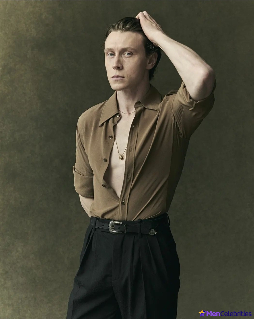 George MacKay Frontal Nude And Gay Sex Collection