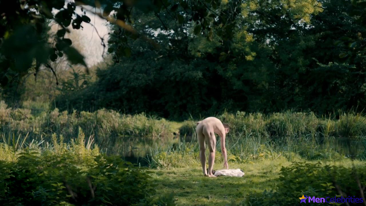 George MacKay Frontal Nude And Gay Sex Collection