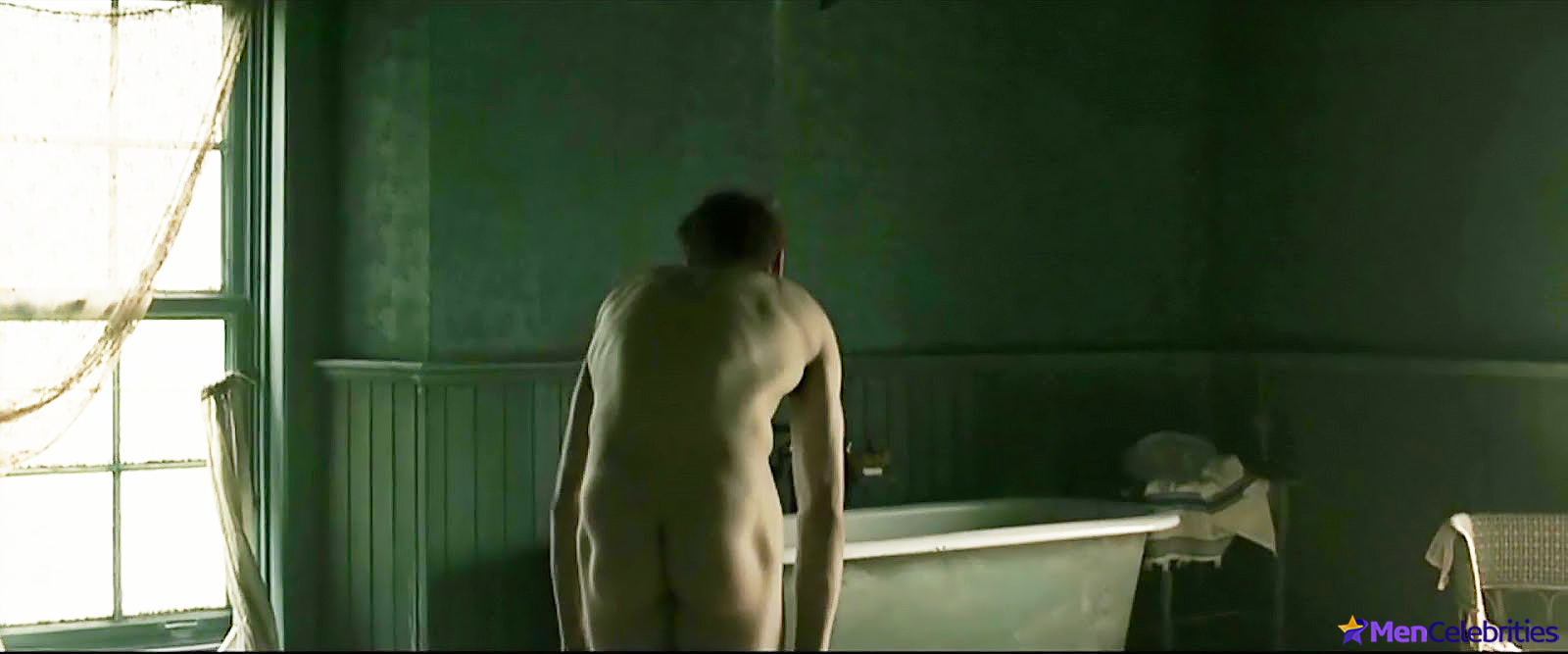 George MacKay Frontal Nude And Gay Sex Collection