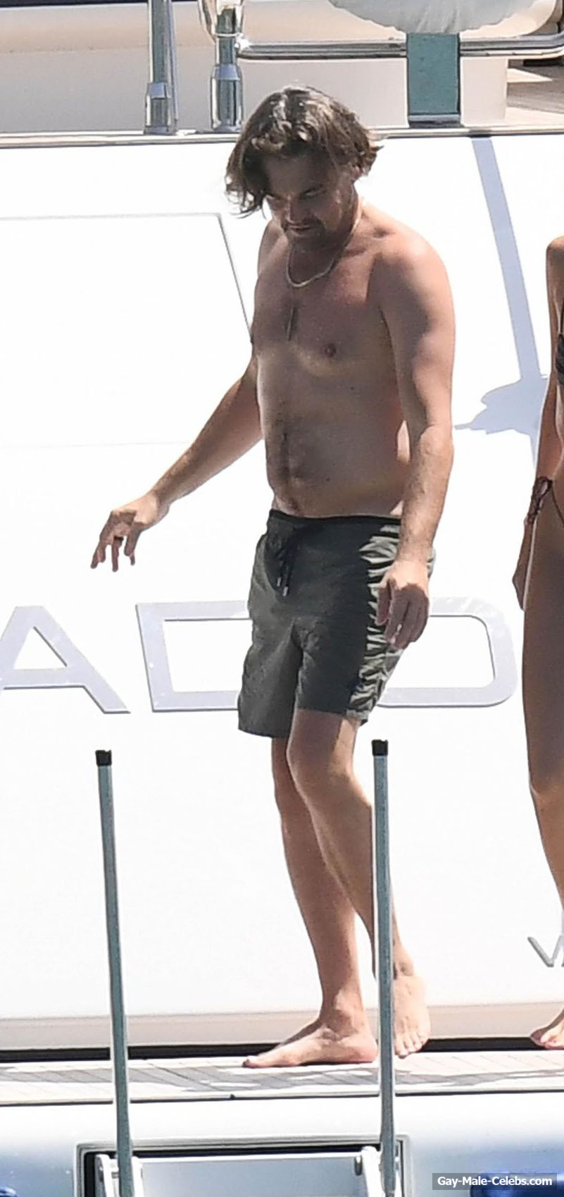 Leonardo DiCaprio Nude Torso On A Yacht