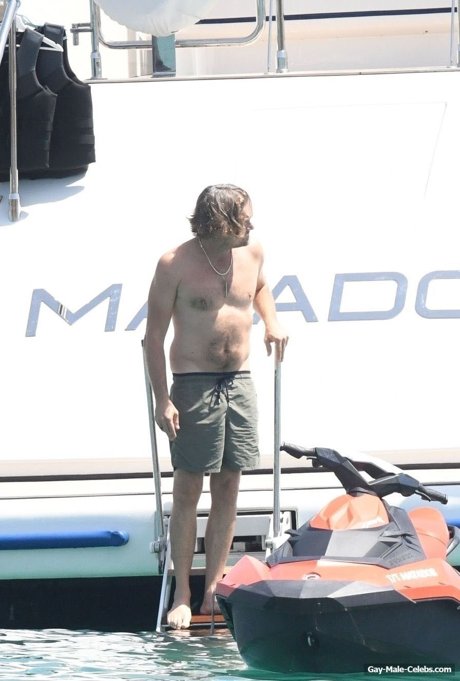 Leonardo DiCaprio Nude Torso On A Yacht