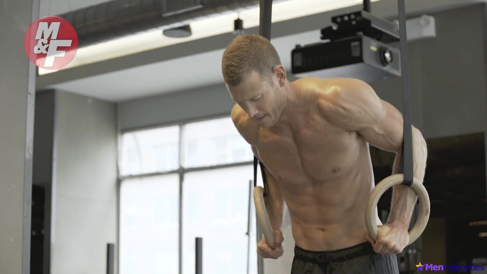 Tom Hopper Nude And Sexy Collection