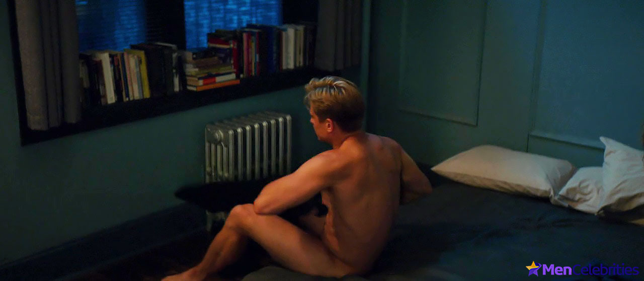 Billy Magnussen Nude Penis &amp; Underwear Bulge Collection