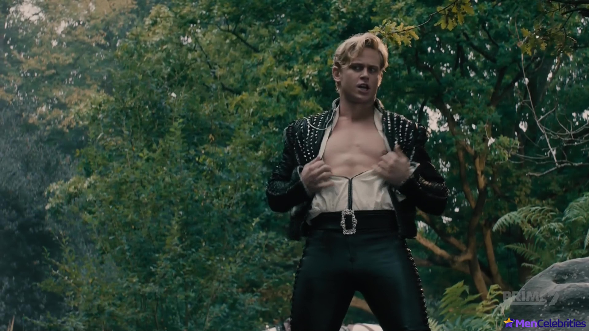 Billy Magnussen Nude Penis &amp; Underwear Bulge Collection