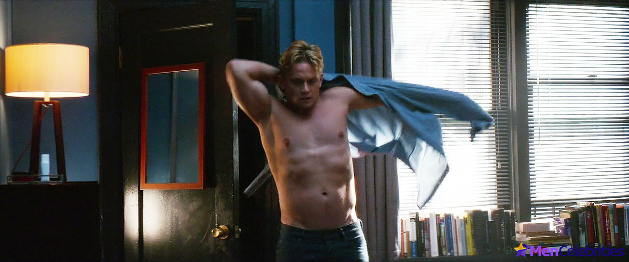 Billy Magnussen Nude Penis &amp; Underwear Bulge Collection