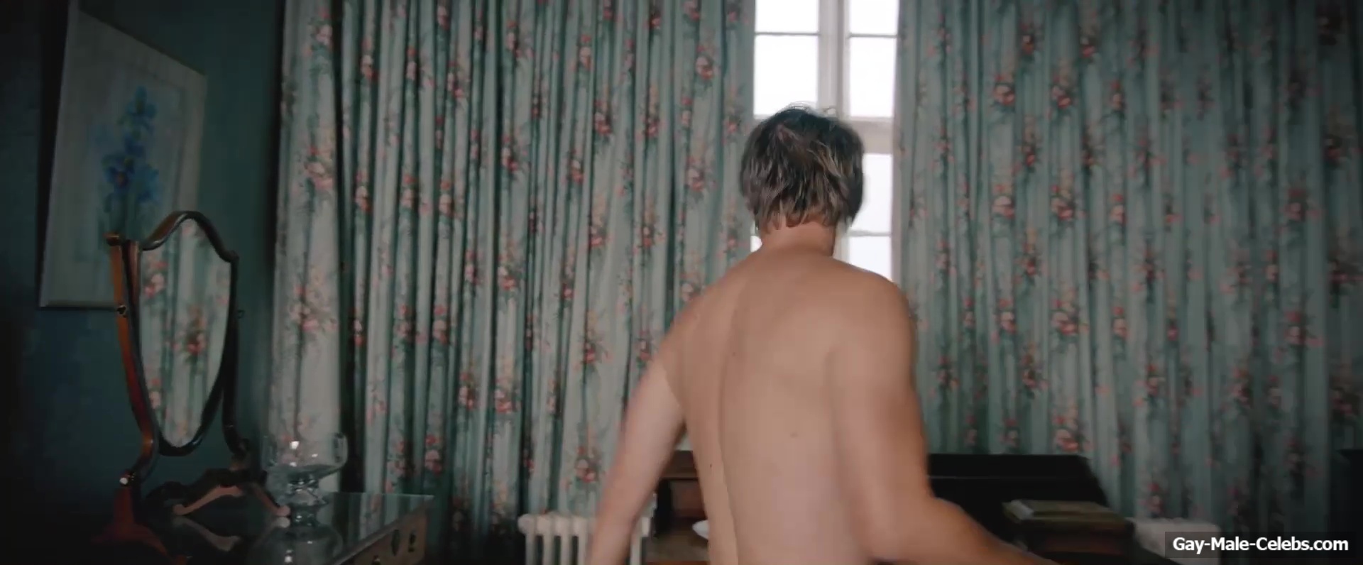 Chesney Hawkes Nude And Sexy in Get A Hold Of Yourself