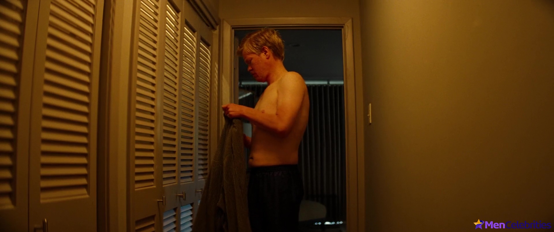 Jesse Plemons Nude And Gay Sex Actions Collection