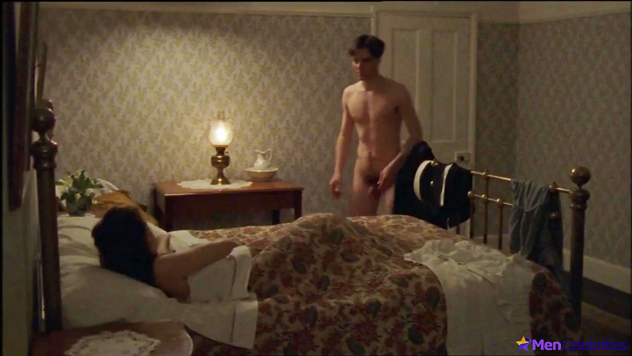 Rupert Evans frontal nude