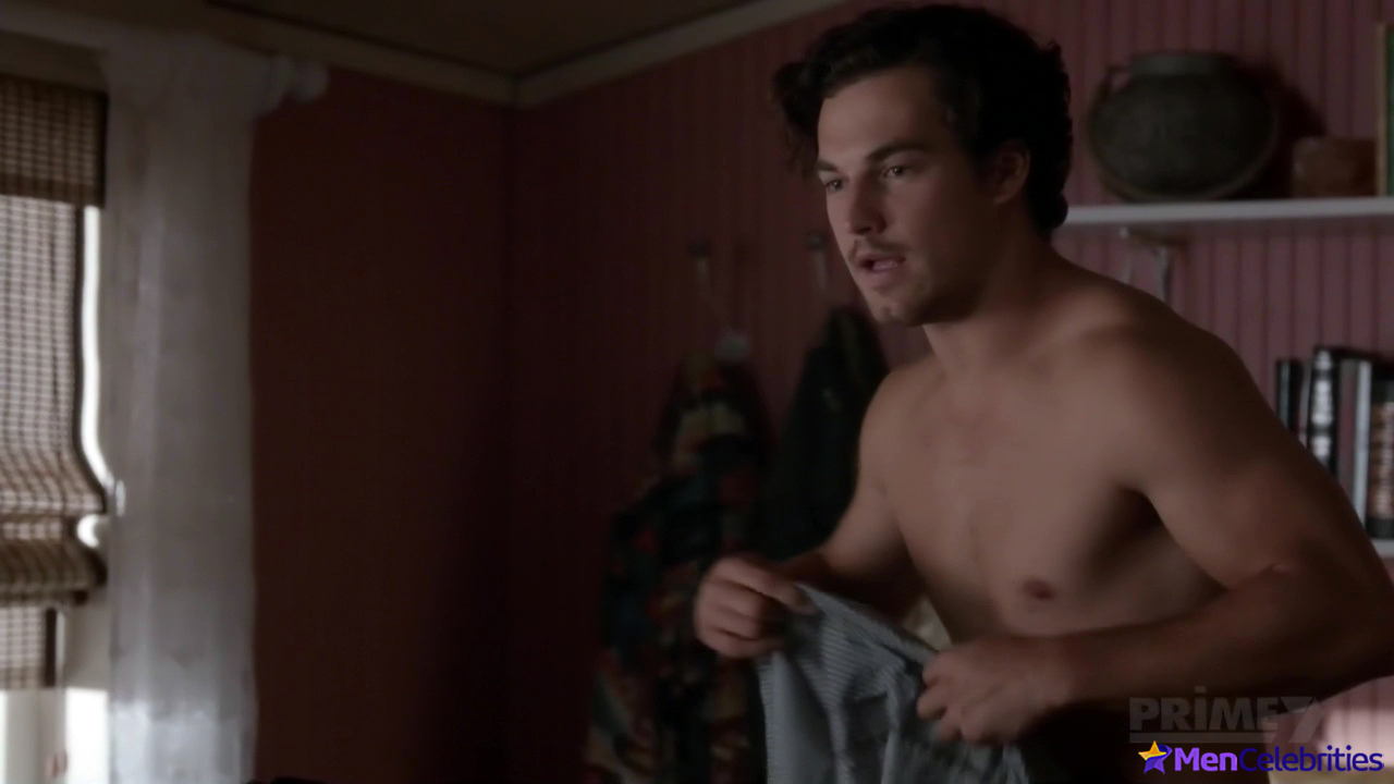 Giacomo Gianniotti Nude Sex And Gay Erotic Collection