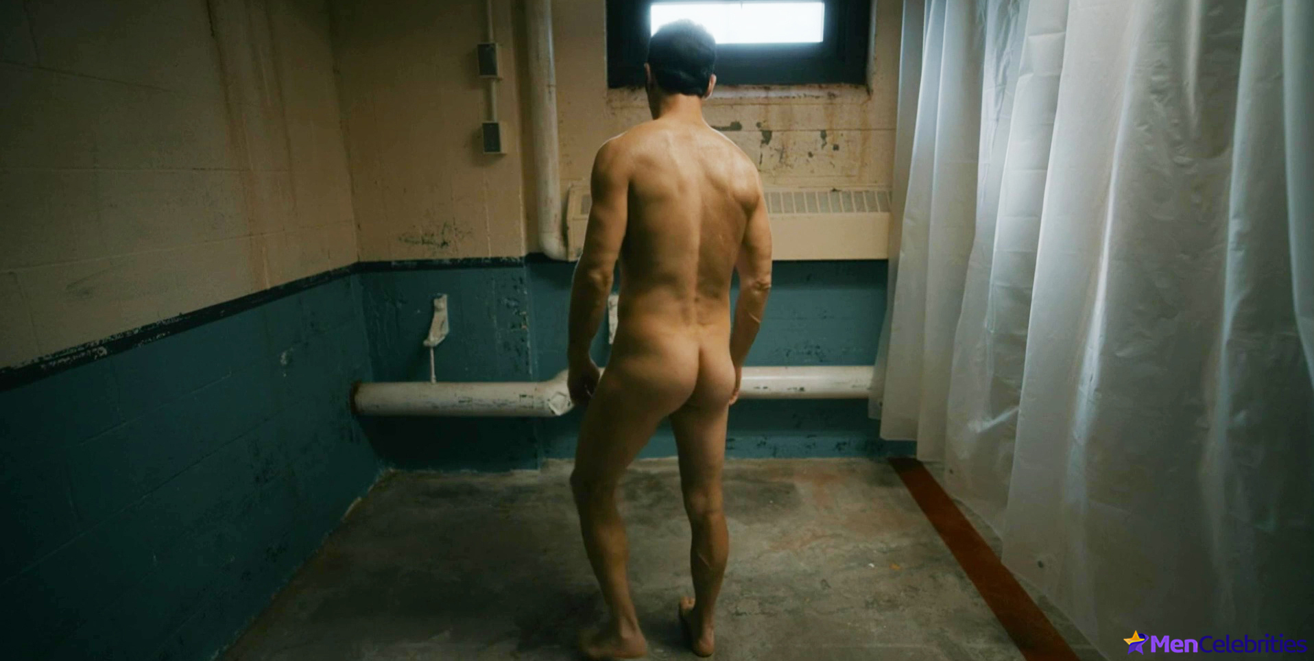 Justin Theroux uncensored nude