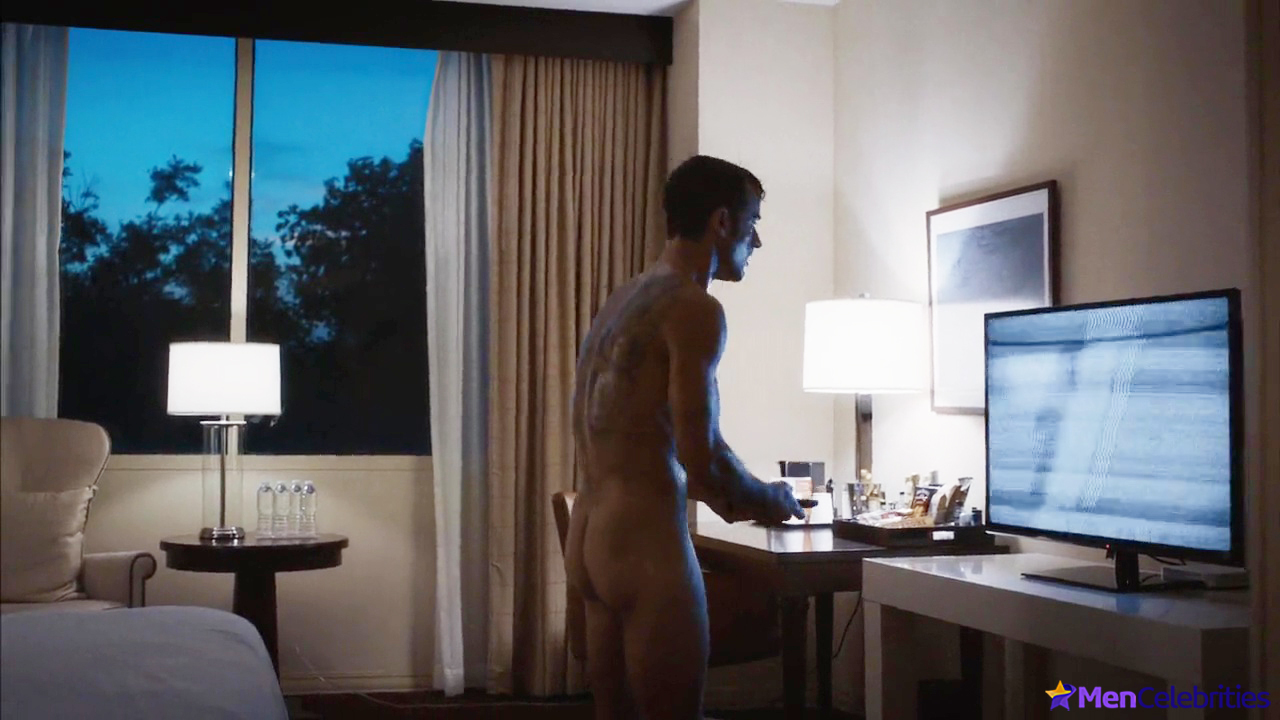 Justin Theroux naked