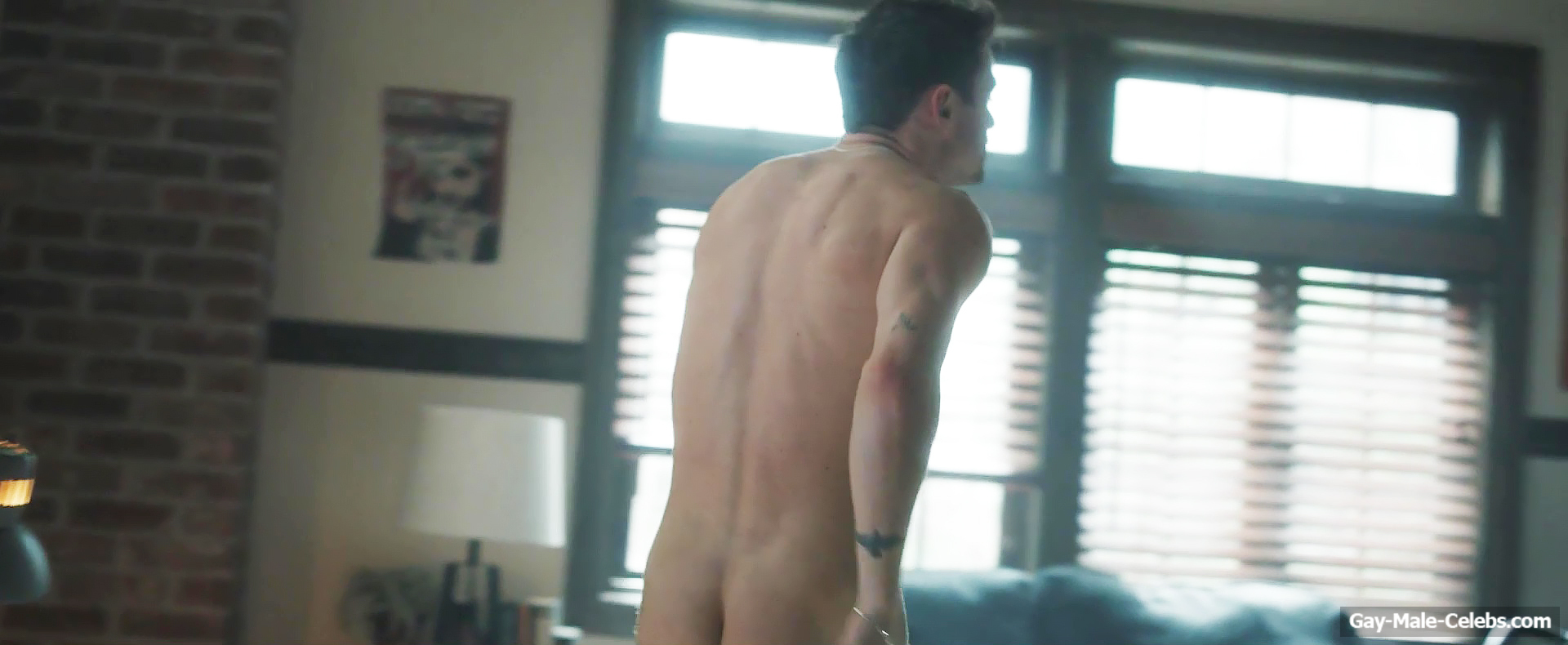 Thomas Doherty Nude And Sexy in Tell Me Lies