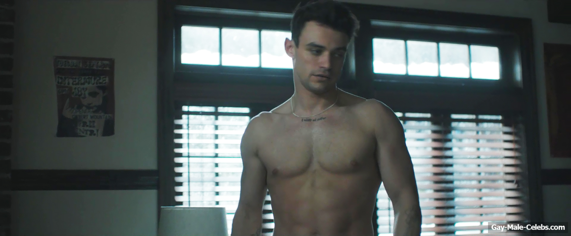 Thomas Doherty Nude And Sexy in Tell Me Lies