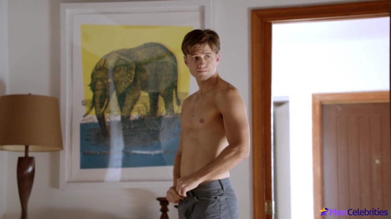 Aaron Tveit Nude And Erotic Gay Actions Collection