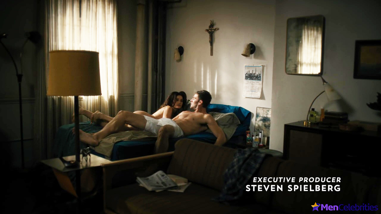 Austin Stowell Exposed Dick &amp; Nude Sex Scenes Collection