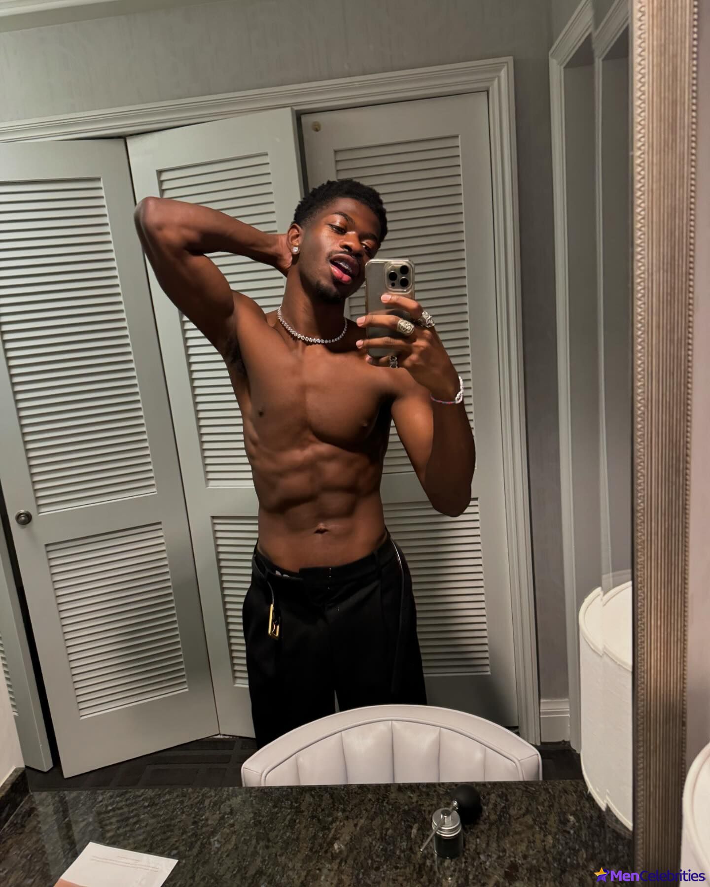 Lil Nas X nude selfie