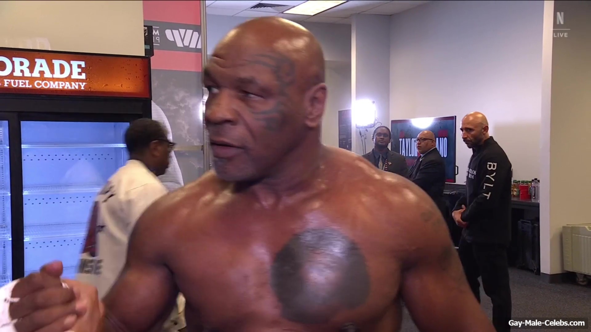 Mike Tyson Nude Ass And Oops Moment