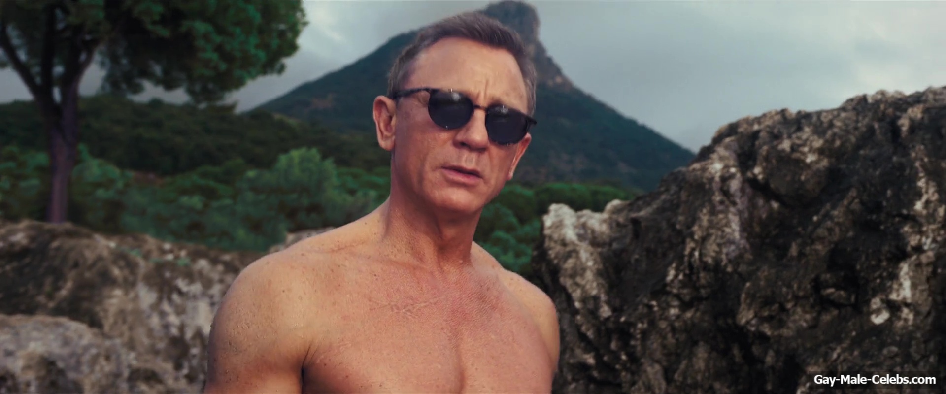 Daniel Craig nudity