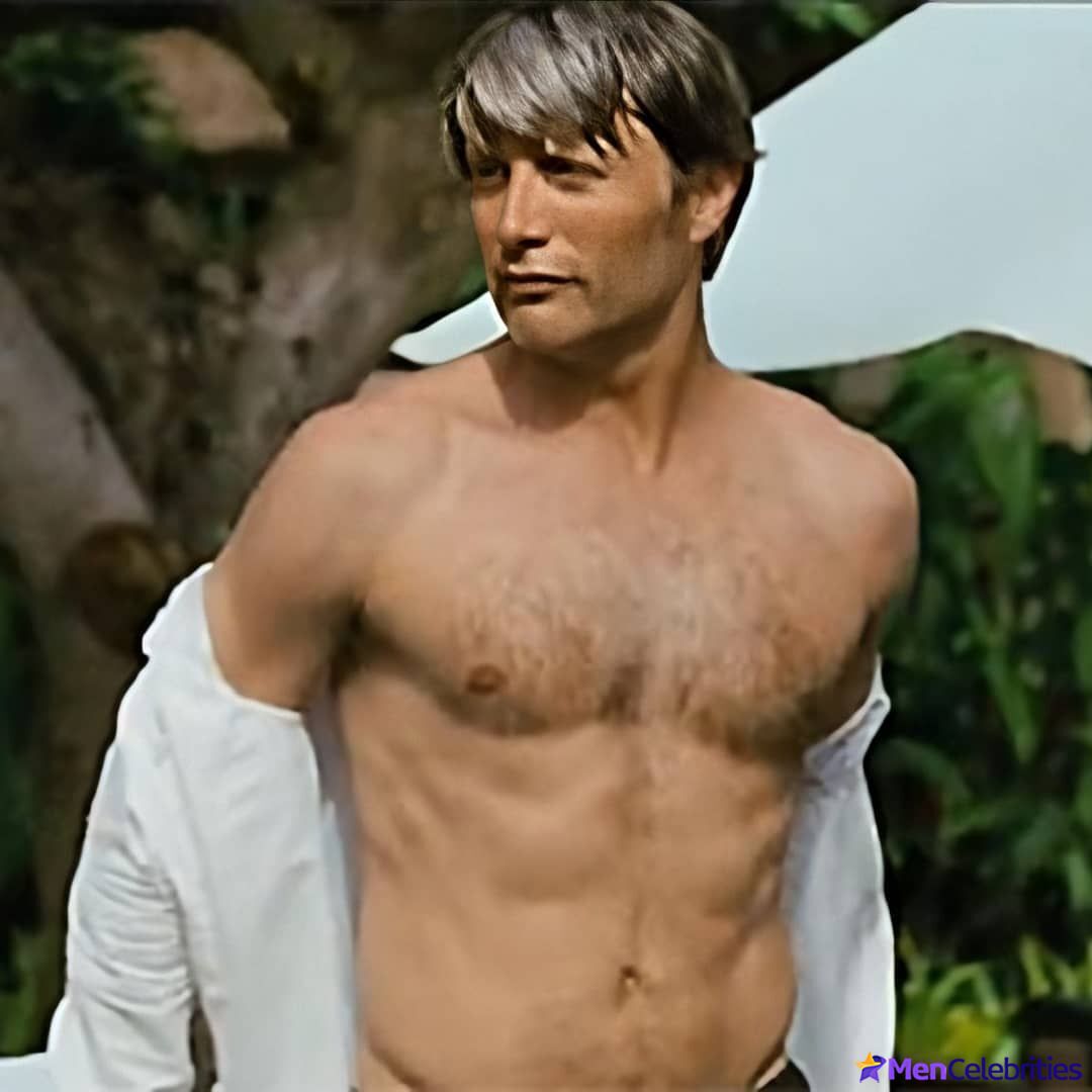 Mads Mikkelsen sexy